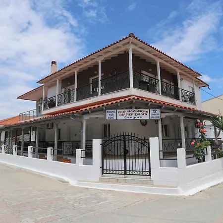 Gregory Luxury Apartment Pefkochori